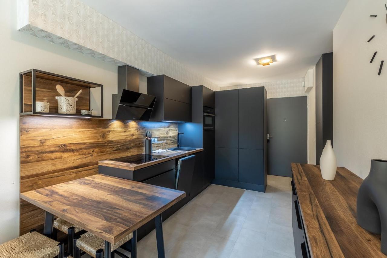 Marinelake Apartman Balatonfoeldvar By Bltn Εξωτερικό φωτογραφία